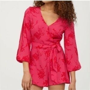 💋 H&M Divided raspberry red floral shorts romper jumpsuit - open sleeves 6